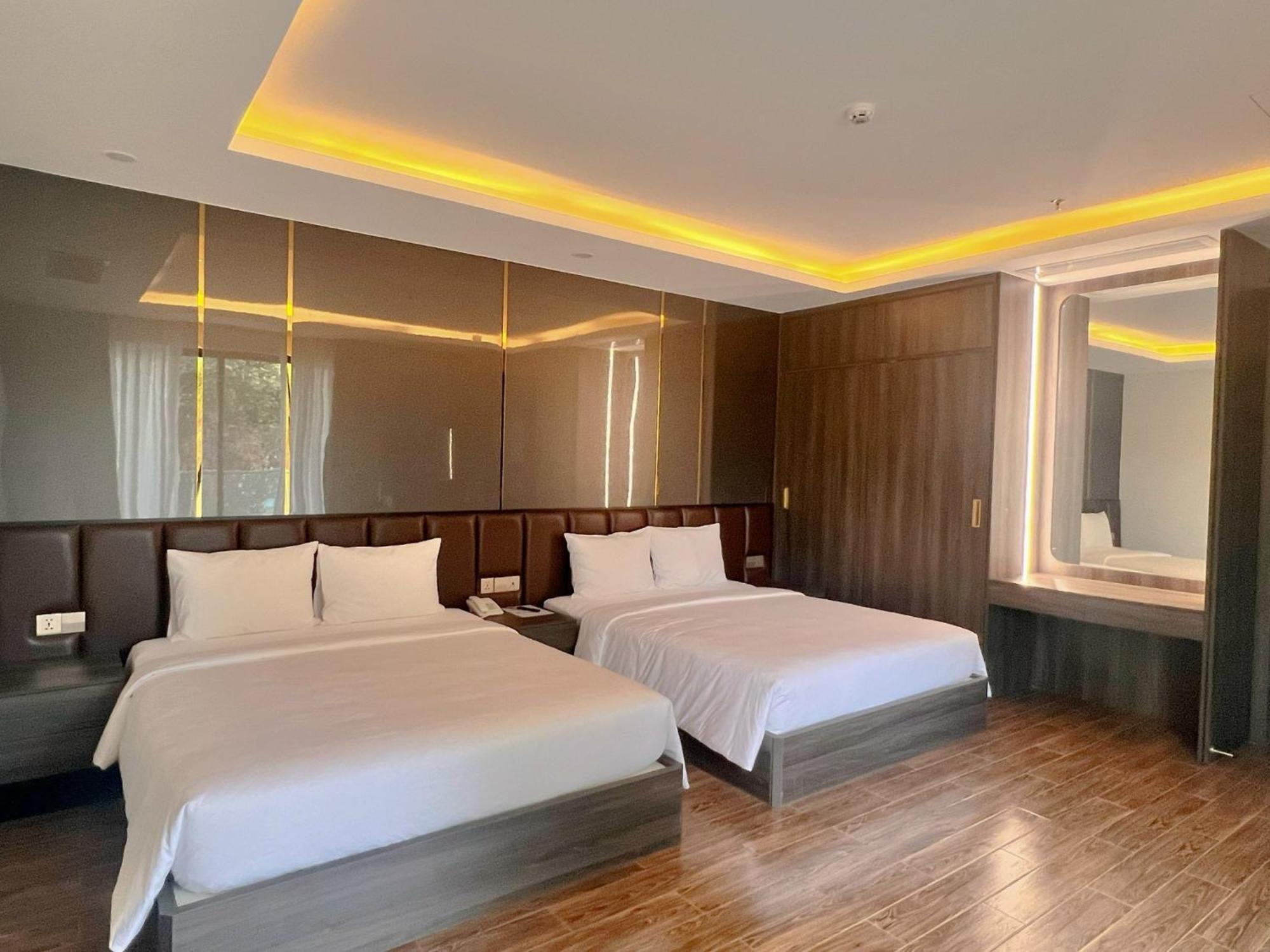 Le Anh Hotel Дуонг-Донг Экстерьер фото