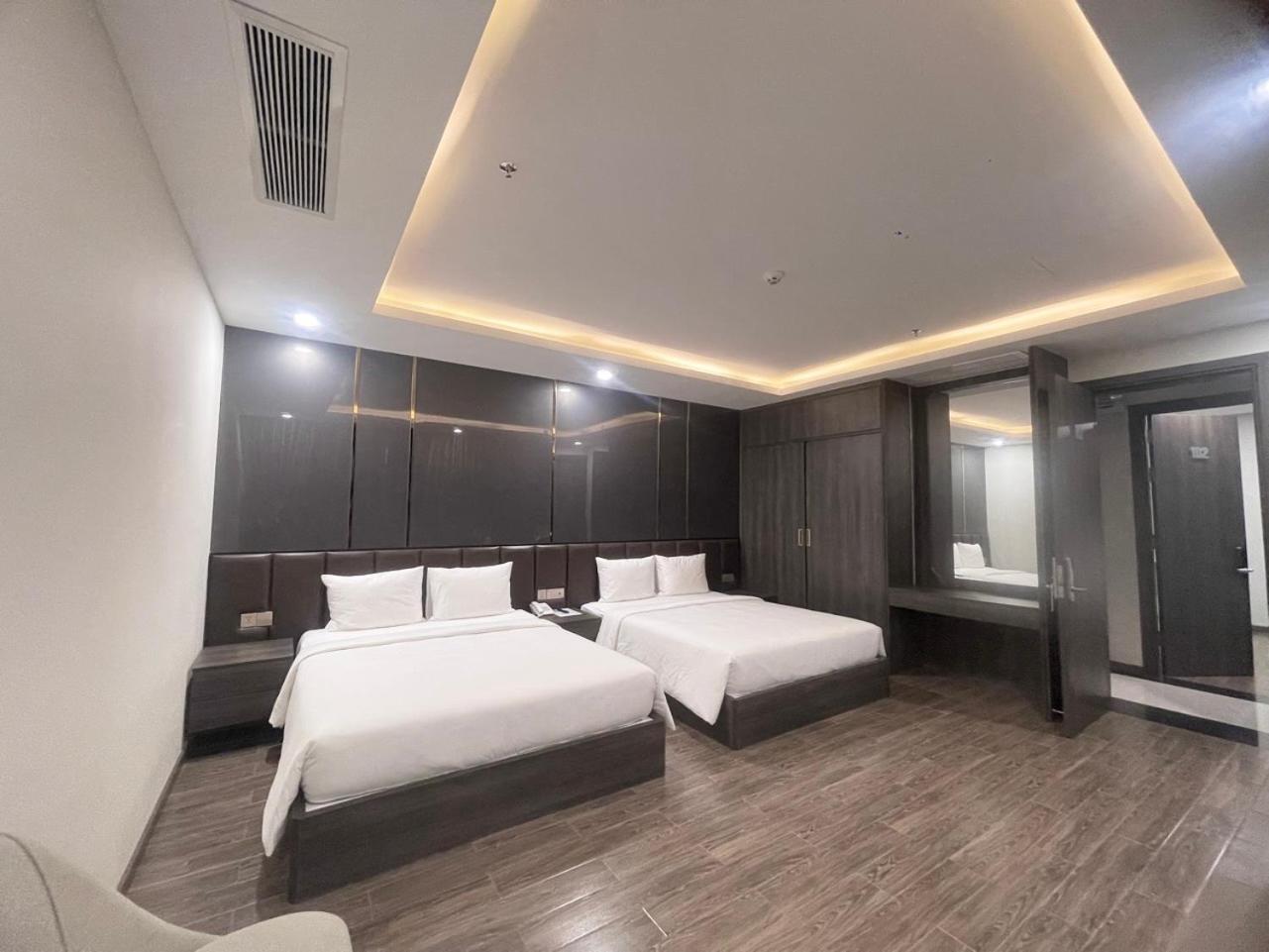 Le Anh Hotel Дуонг-Донг Экстерьер фото